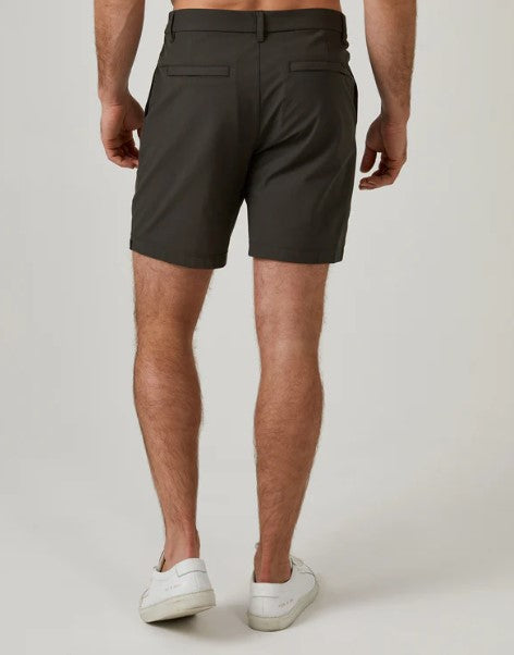 7 Diamonds Infinity™ 7" Chino Short