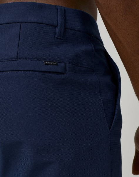 7 Diamonds Infinity™ 7" Chino Short