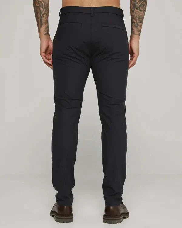 7 Diamonds Infinity Chino 7 Diamonds