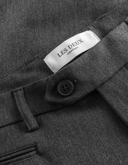 Les Deux Slim fit Como Suit Pant Les Deux