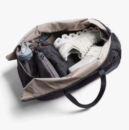 Bellroy Lite Duffel 30L - Black