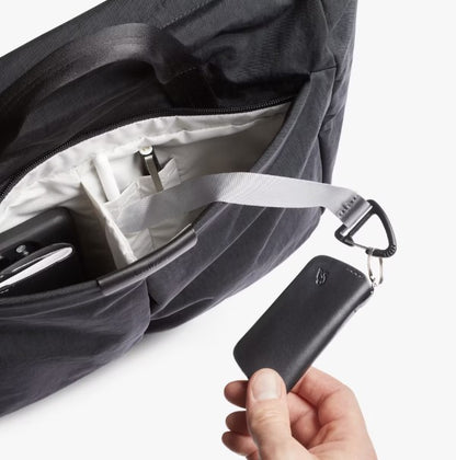 Bellroy Tokyo Messenger Bag 14" - Black