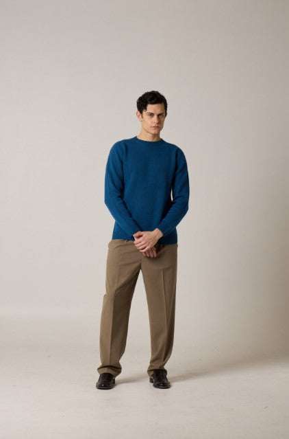 Daniele Fiesoli crew neck sweater with raglan sleeves made of 100% extrafine merino wool in Italian premium knitwear style