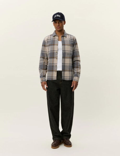 Les Deux Jeremy Check Flannel Shirt in Melange Grey