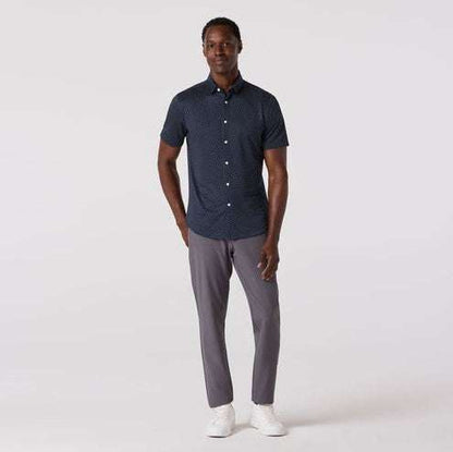 Mizzen & Main Halyard Short Sleeve navy dot print shirt with 4-way stretch and breathable fabric