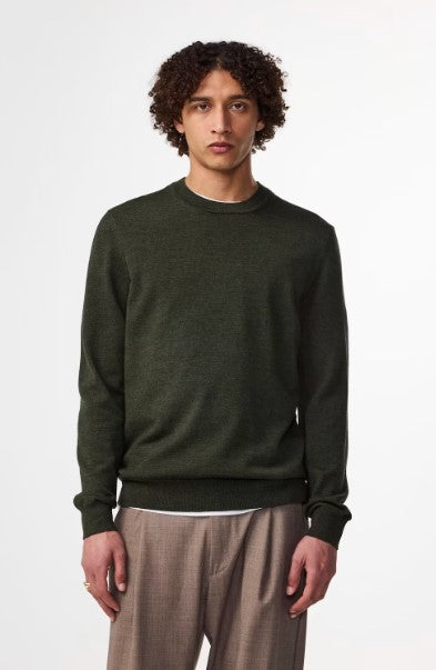 NN07 Ted Lightweight Sweater - Dark Army