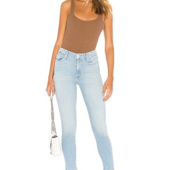 MOTHER The Looker Crop Jeans in Fresh Catch